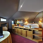 Hotel City